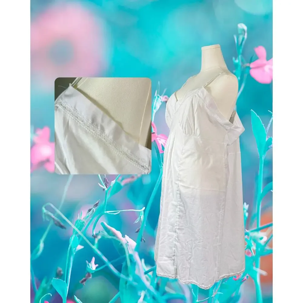 Volup Vintage 70s Figurefit White Lace Light Poly Cotton Full Slip Size 52/3X